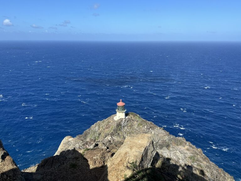 Makapuu-Point-Lighthouse-Oahu