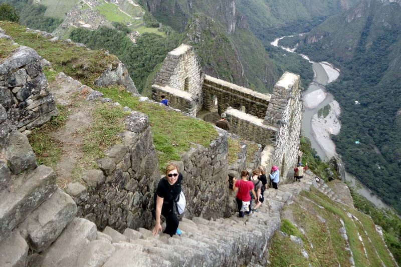 machu-picchu-hiking